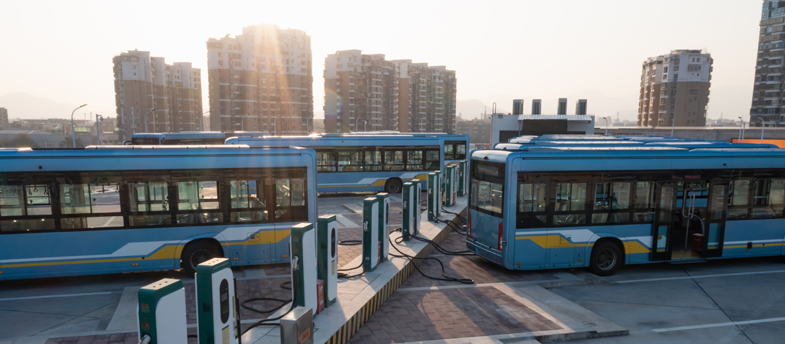 Electric bus fast charging station. ©Koiguo / Moment?/ Getty Images 
