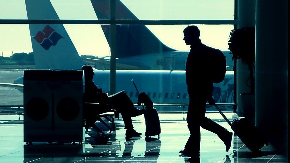 Passenger walking through Barcelona airport. Dani Sardà i Lizaran/Flickr